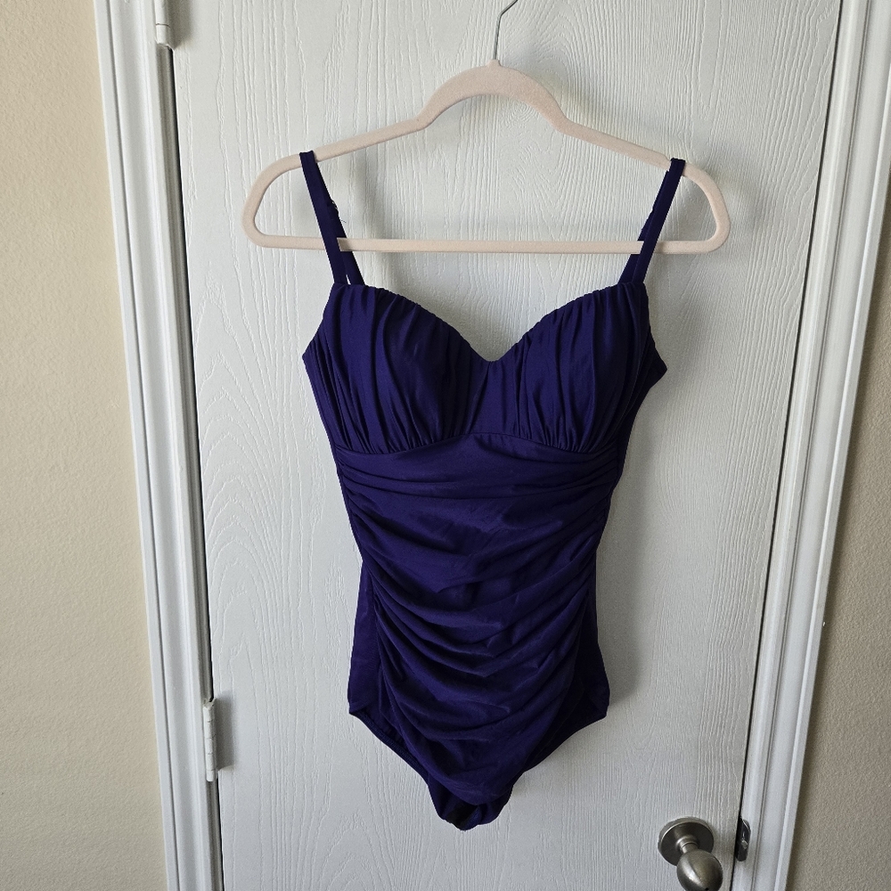 Miraclesuit Rialto One Piece - Picture 2 of 10